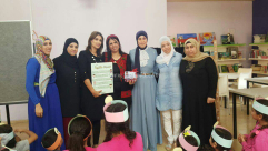 إدارة مدرسة "أجيال الابتدائية" في جلجولية تكرّم الكاتبة اليافية عبيدة بلحة